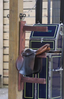 addle racks for tack rooms